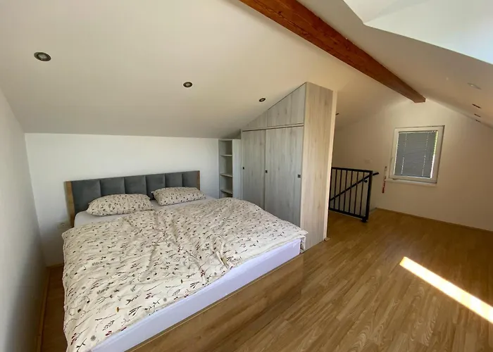 아파트 Apartmaji Paletino Turjak